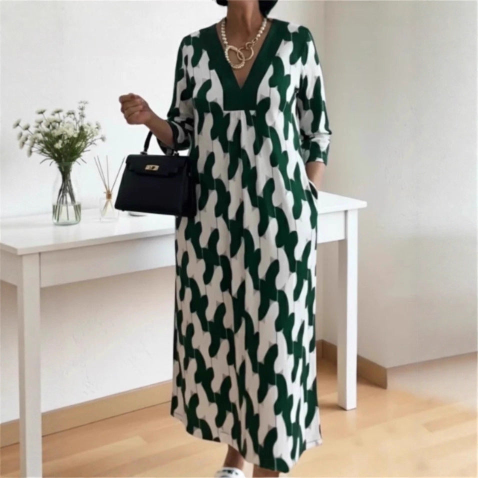 Womens V-neck Printed Dress Loose Fit For Comfort And Ease - Image 4